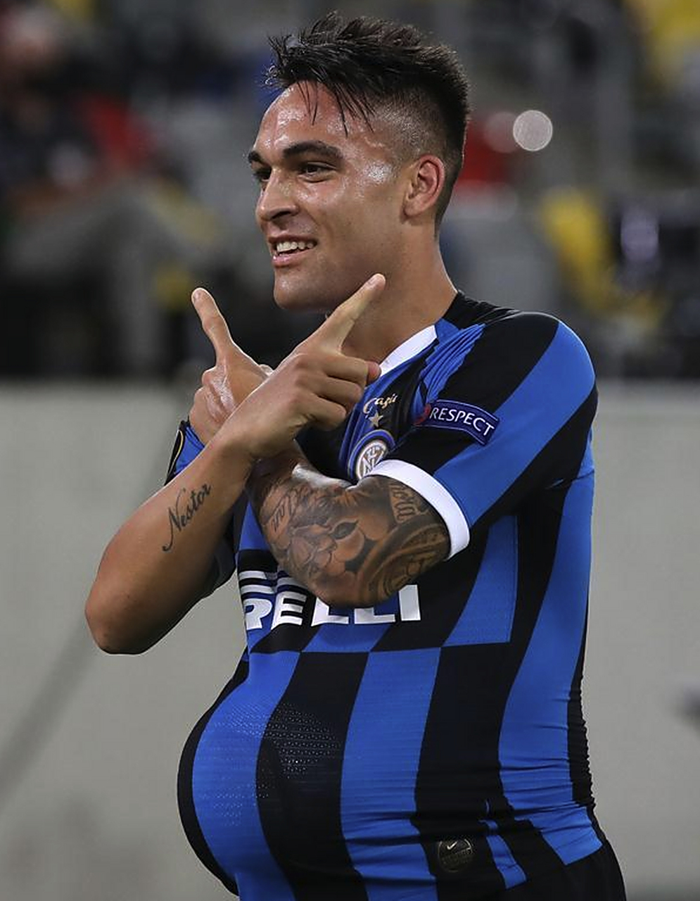 欧联赛程吃紧，国际米兰关键时刻调整名单，信心回归，临场指挥获称赞的简单介绍