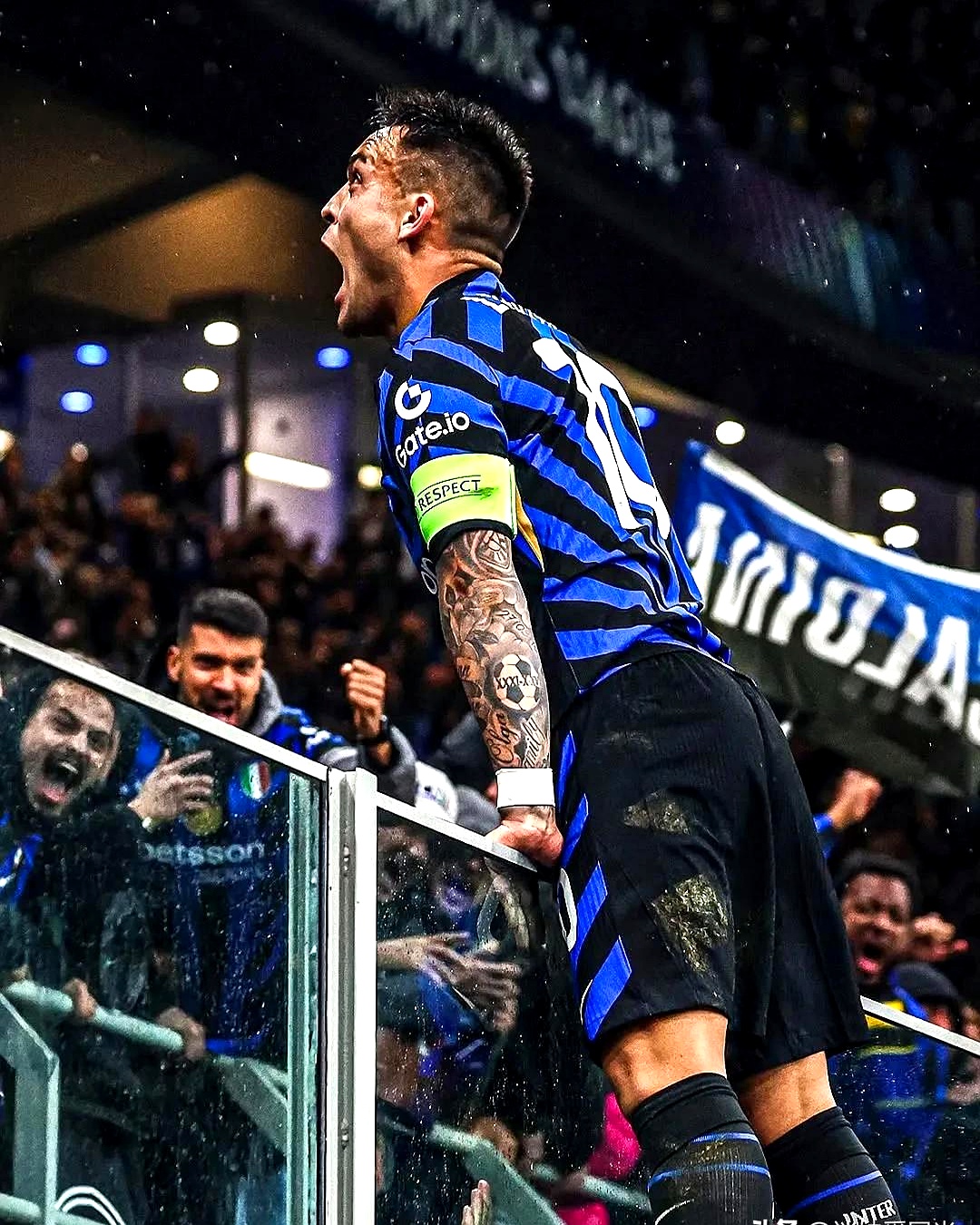 欧联赛程吃紧，国际米兰关键时刻调整名单，信心回归，临场指挥获称赞的简单介绍