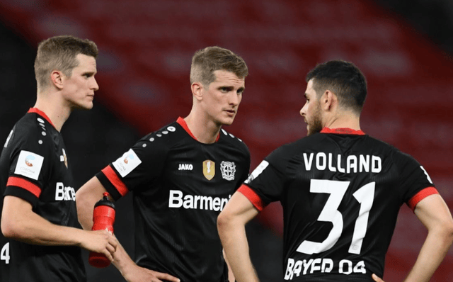 开云线上入口-国际比赛日勒沃库森备战德国杯，扳平良机细节曝光，管理层满意，纪律约束更严格(勒沃库森官宣解雇滕哈赫)