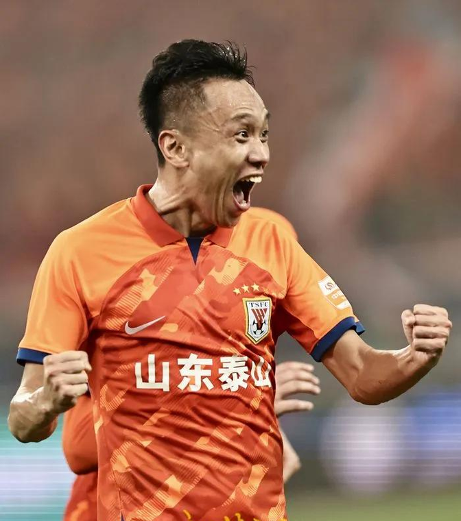 开云登录网址入口-横滨水手山东泰山首发