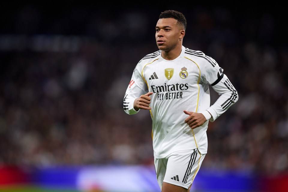 亚特兰大调整名单备战荷甲姆巴佩赛事官方发布关键助攻新规，纳达尔连续十场比赛得分超过精彩发挥直接炸裂的简单介绍